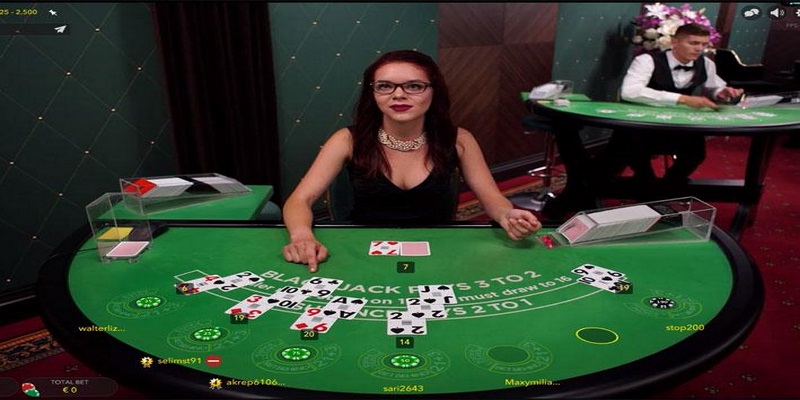 Blackjack 8xbet - Siêu phẩm cược casino không thể bỏ lỡ 3 Lấy thêm bài blackjack 8xbet rất cần thiết nếu tổng điểm thấp